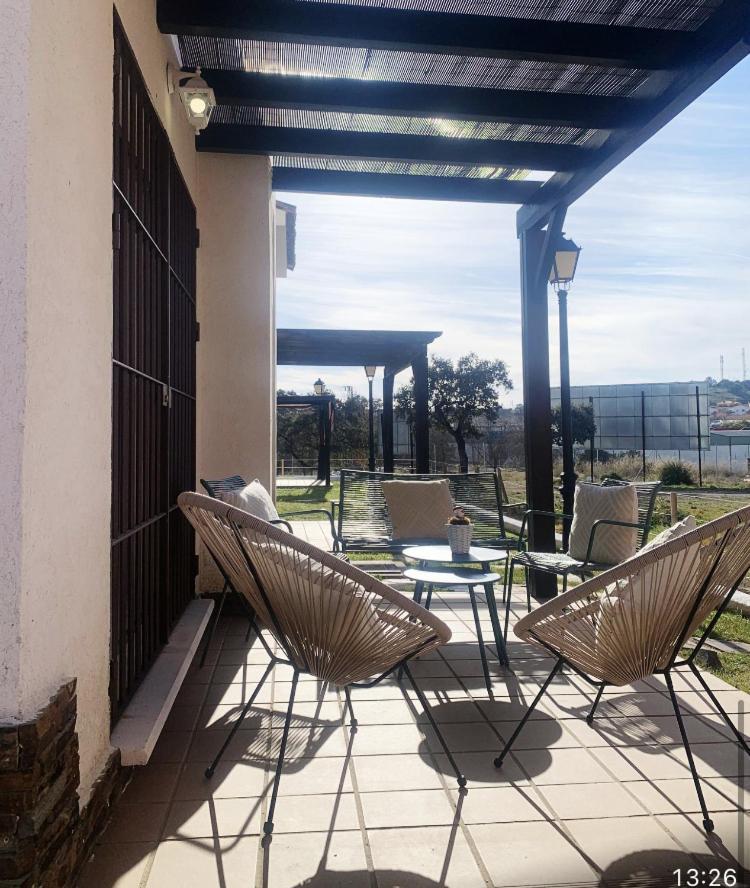 Bonita Casa A Estrenar En Paraje Natural A 35 Minutos De Sevilla El Ronquillo エクステリア 写真